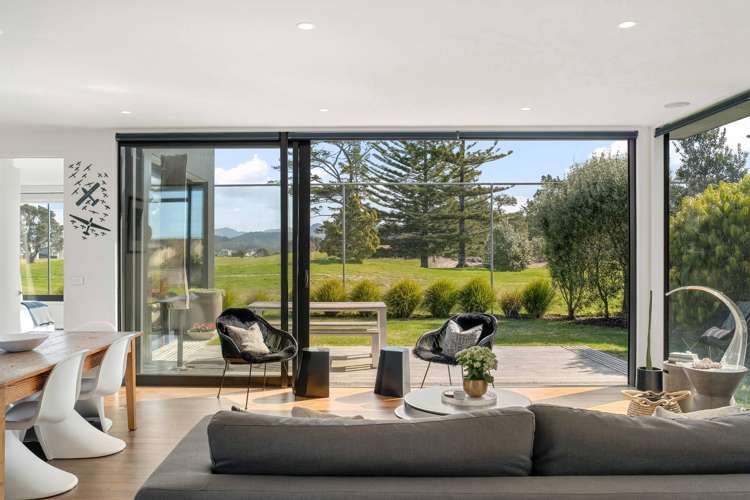 33 Oceanair Drive Pauanui_3