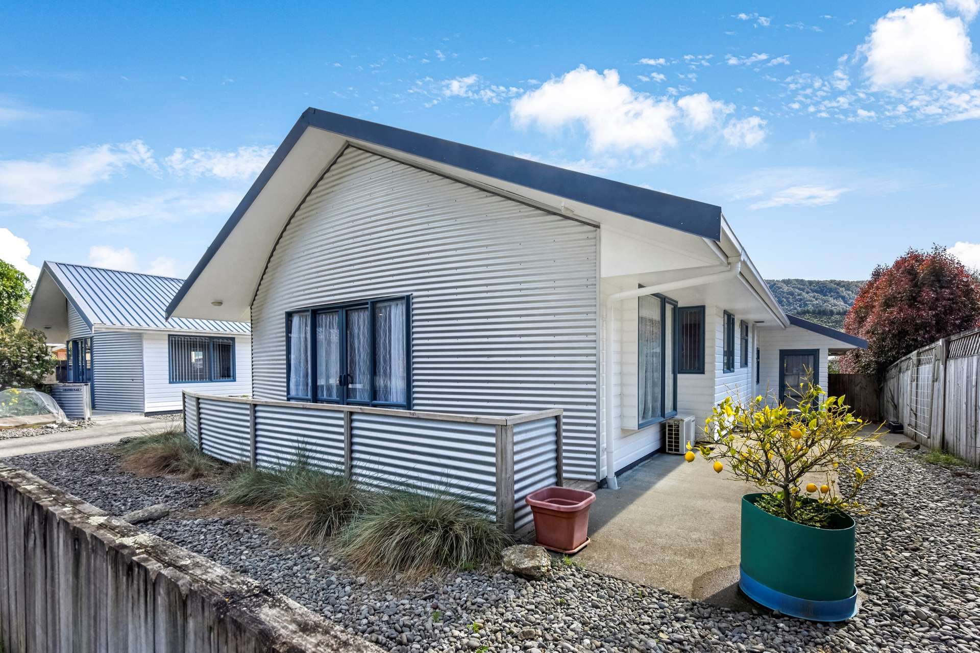 3b Heather Place Picton_0