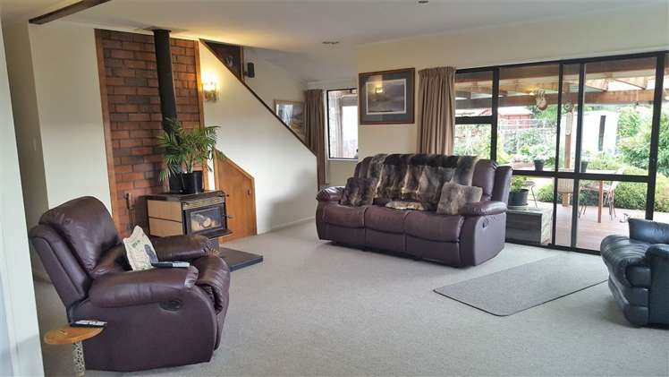 15 Reid Avenue Luggate_1