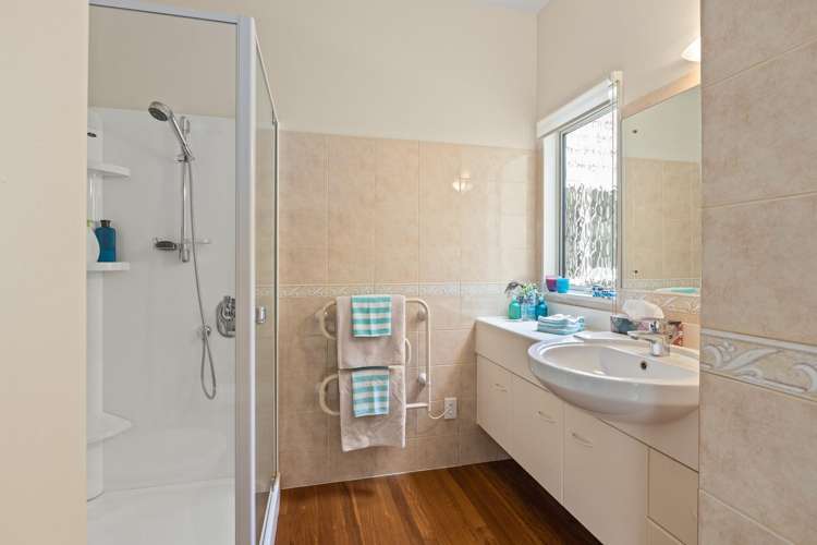 17 Sykes Avenue Hatfields Beach_15