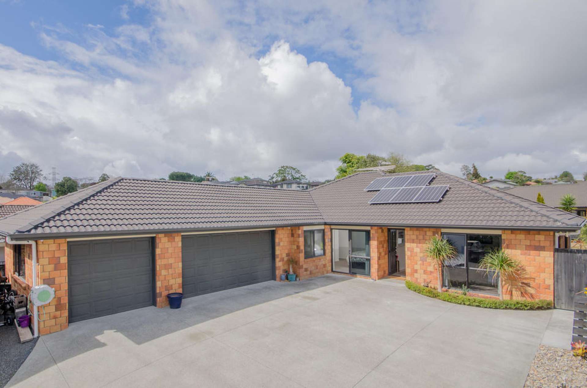 4 Caffreys Avenue Massey_0