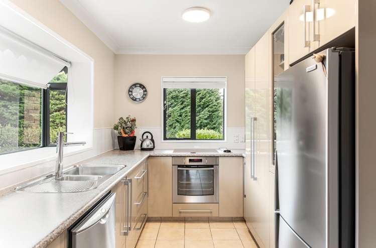 12a Godley Road Green Bay_5