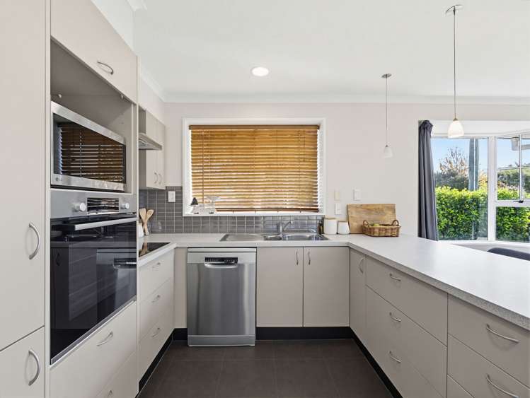 2/63 Gainsborough Street_1