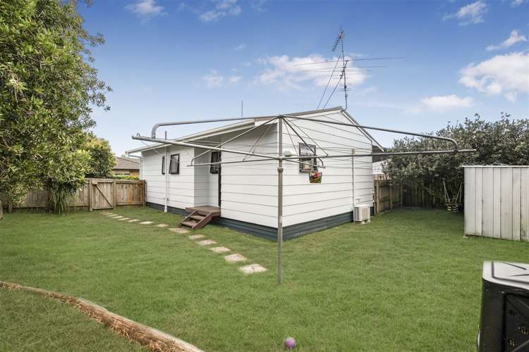 2/4 Pratt Street Papakura_7