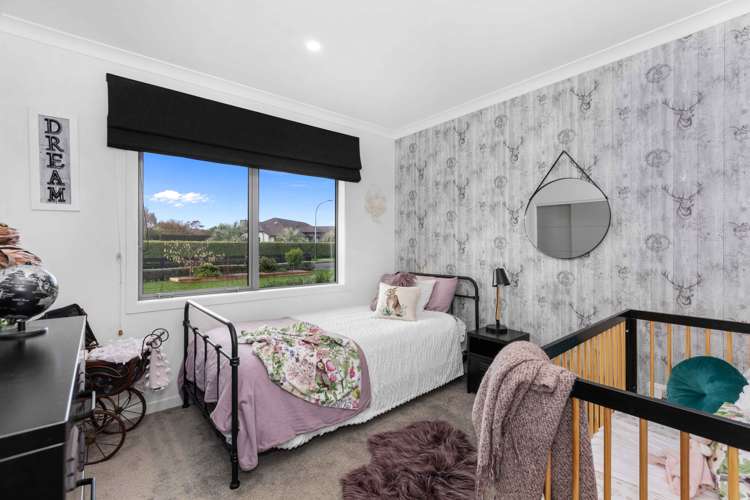 15 Shadbolt Drive Leamington_18