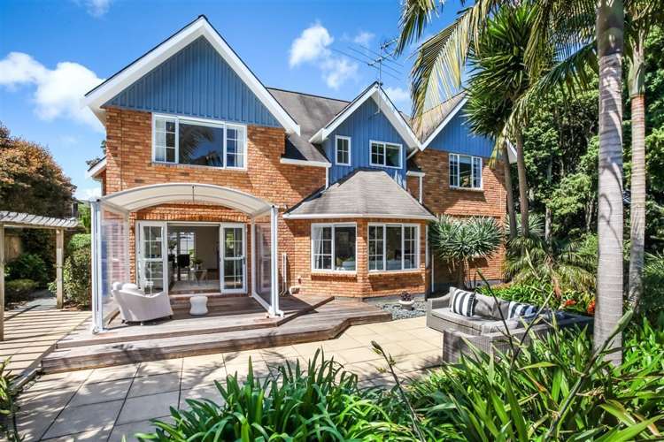 86 Eugenia Rise Totara Heights_21