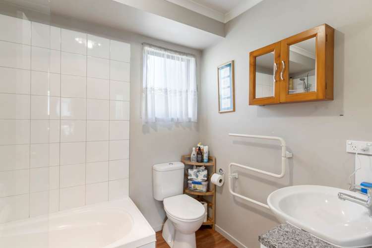 5 Powrie Street Glenfield_27