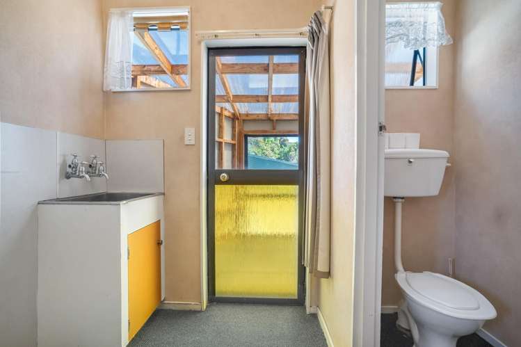 42 & 44 Bungalow Hill Road Colac Bay_13