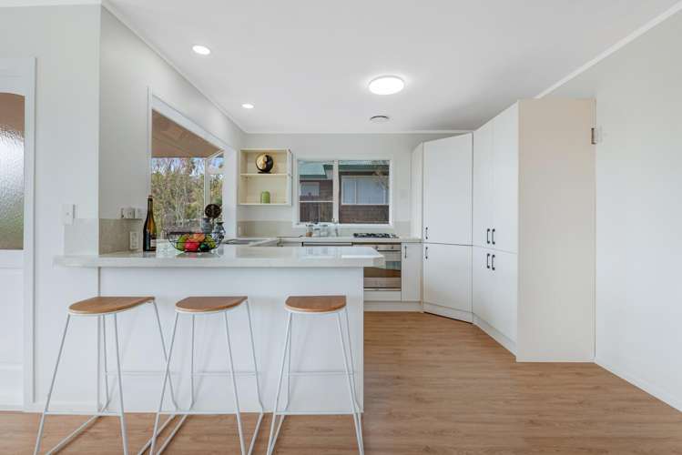 9 Goldfinch Rise Unsworth Heights_9