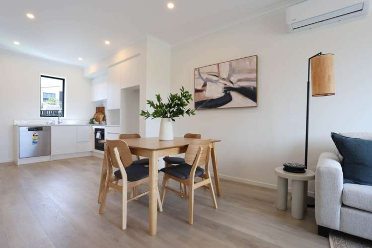 59 Cadness Street Northcote_7