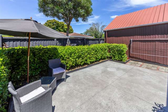 1/38 Ambleside Drive Burnside_2