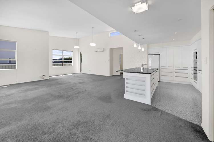 39 Vogel Street Hawera_5
