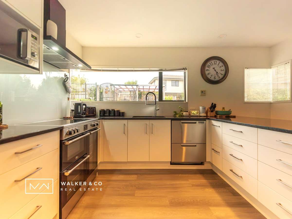 2 Kirton Drive_4