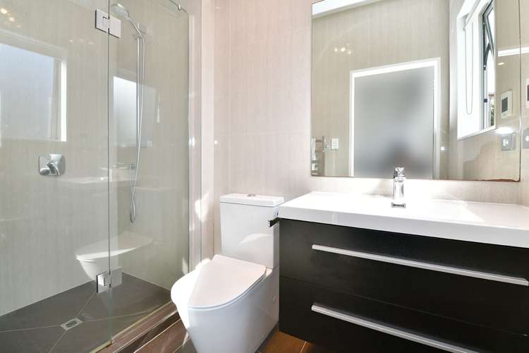 33 Kaipuke Crescent Gulf Harbour_15