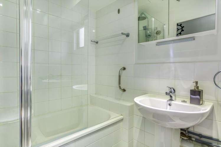 302/1 Hobson Street Auckland Central_7