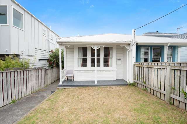 23 Trent Street Island Bay_2