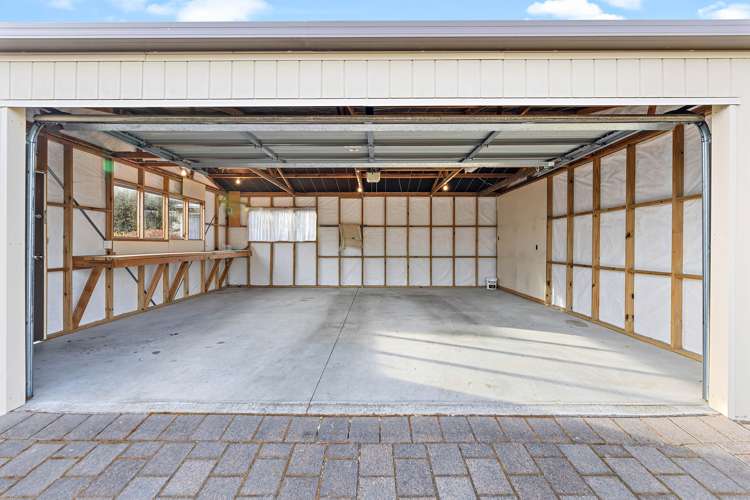 13 Macdonell Street Hilltop_20