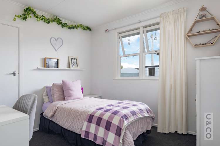 38 Queen Street Riverhead_20