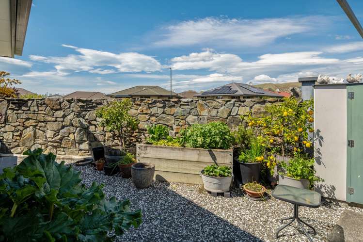 9 Korari Grove Redwoodtown_16