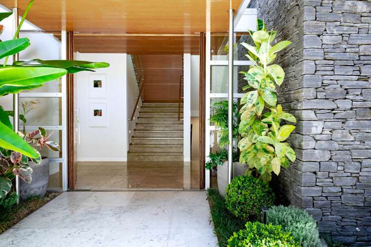 21 Benbow Street St Heliers_33