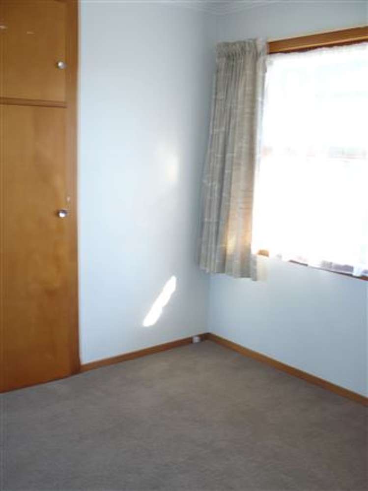 7 Livingstone Street West End_15