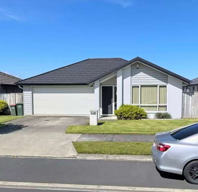 Spacious Family Home in Takanini