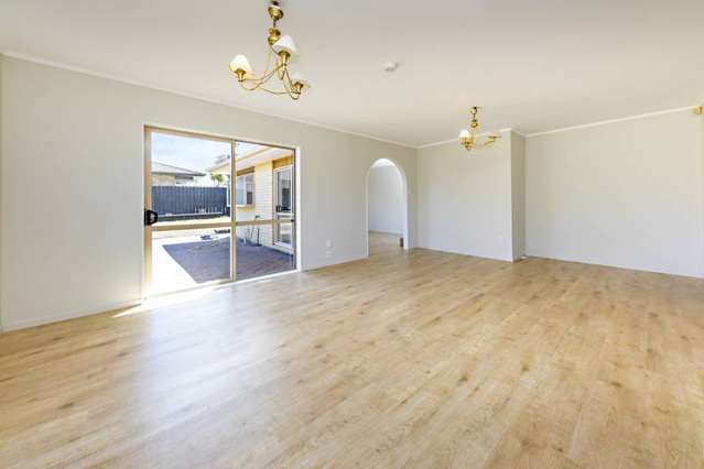 19 Settlers Cove Manurewa_3