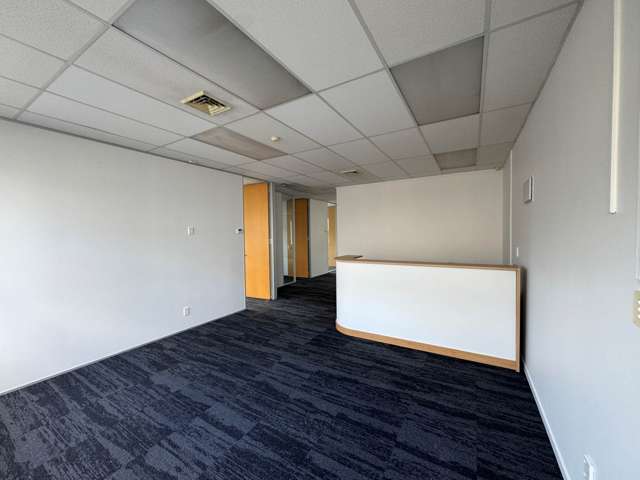 Unit A/44-46 Constellation Drive Rosedale_3