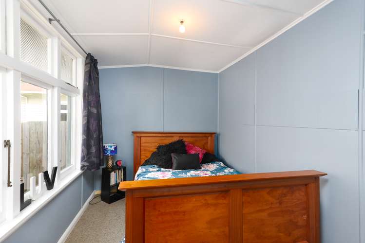 14 Murphy Street Toi Toi_7