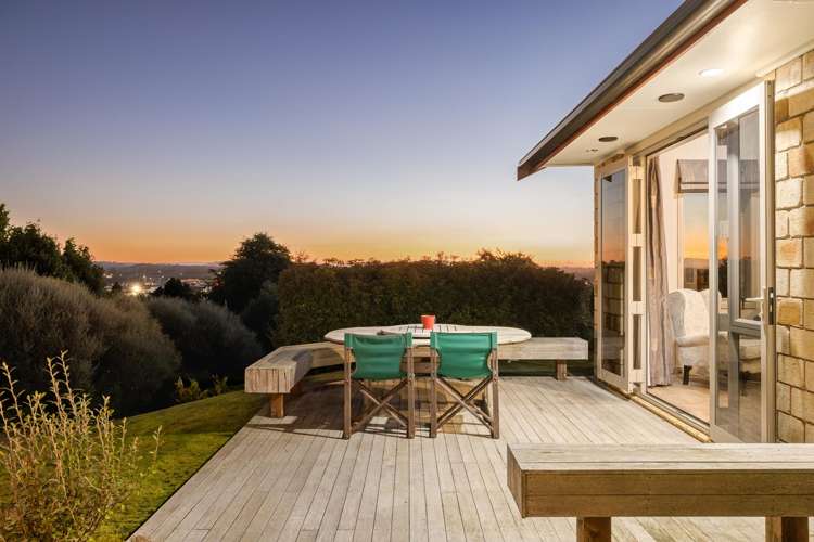 86 MacWhinney Drive Drury_21