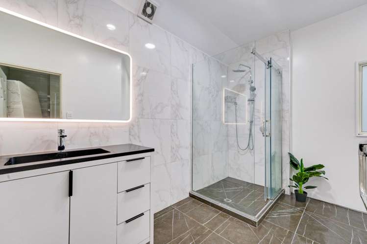 13 San Martin Place Goodwood Heights_10