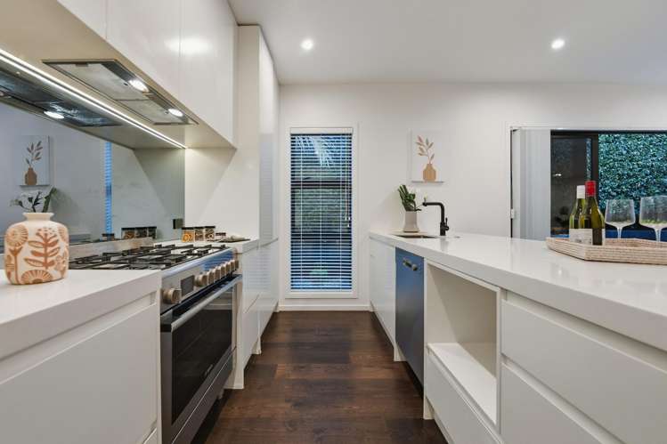 1 Weaver Avenue Epsom_14