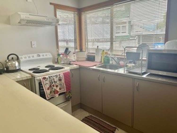 1/20 Reid Road New Lynn_2