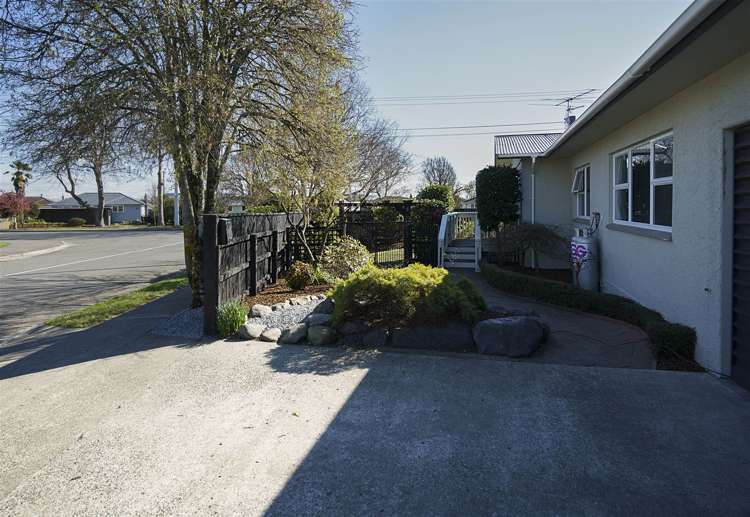 68 Leicester Street Stoke_21