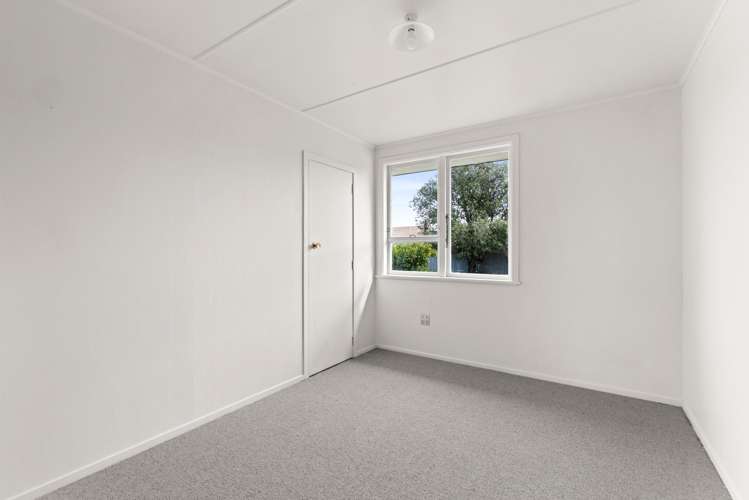 84 Chatham Road Flaxmere_6