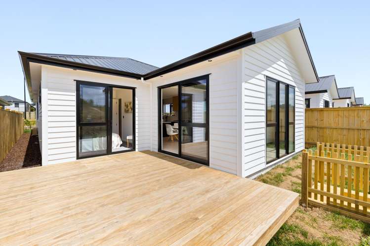 386 Te Taruna Drive Milldale_19