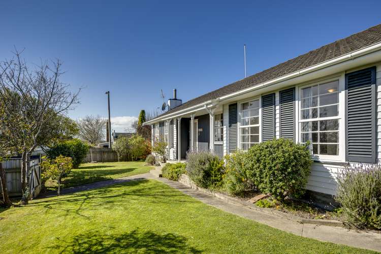 1 James Cook Street Havelock North_19
