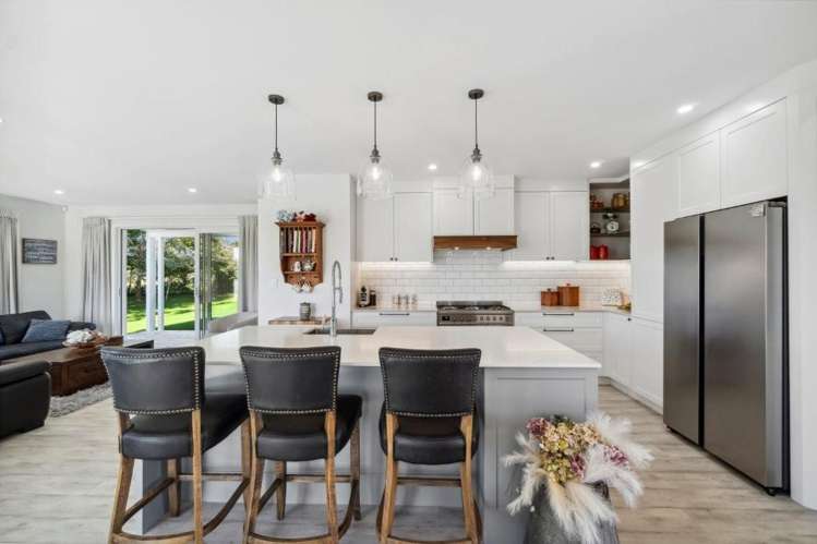 83 Dean Road_2