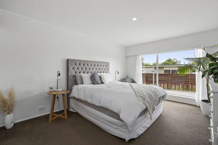 8 Gordon Place Leamington_13