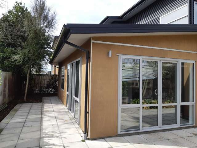 D/549 Madras Street 1544_2