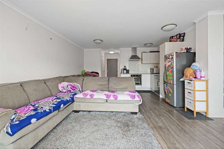 65 Chiefs Court Hamilton East_6