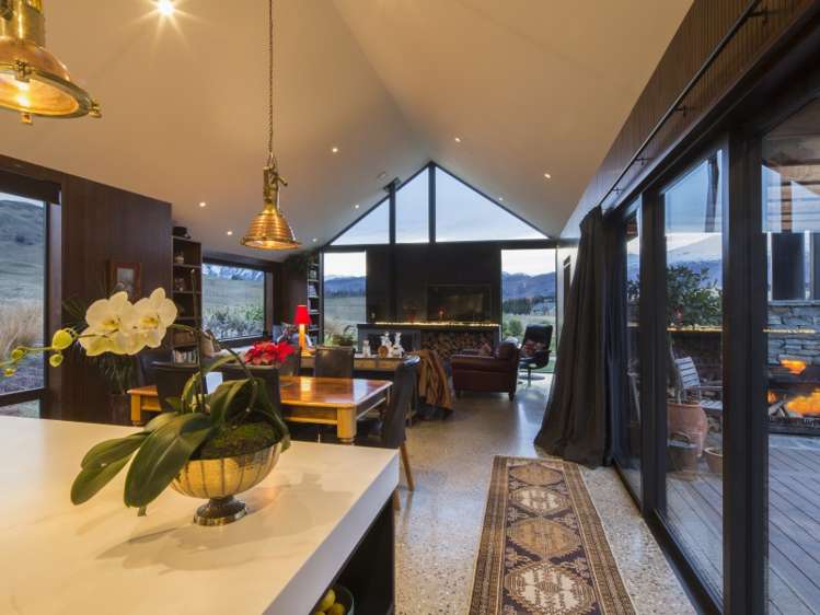 88 Threepwood Road Dalefield/Wakatipu Basin_5