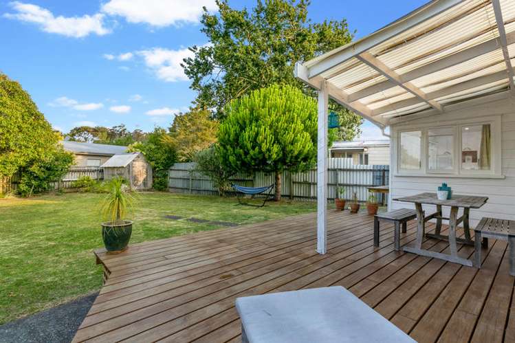 124 Glendale Road Glen Eden_15