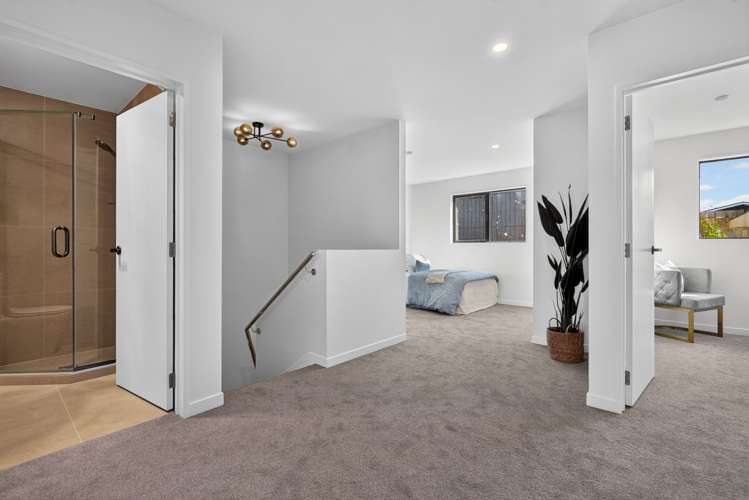 1/9 Glenside Avenue Pakuranga Heights_10