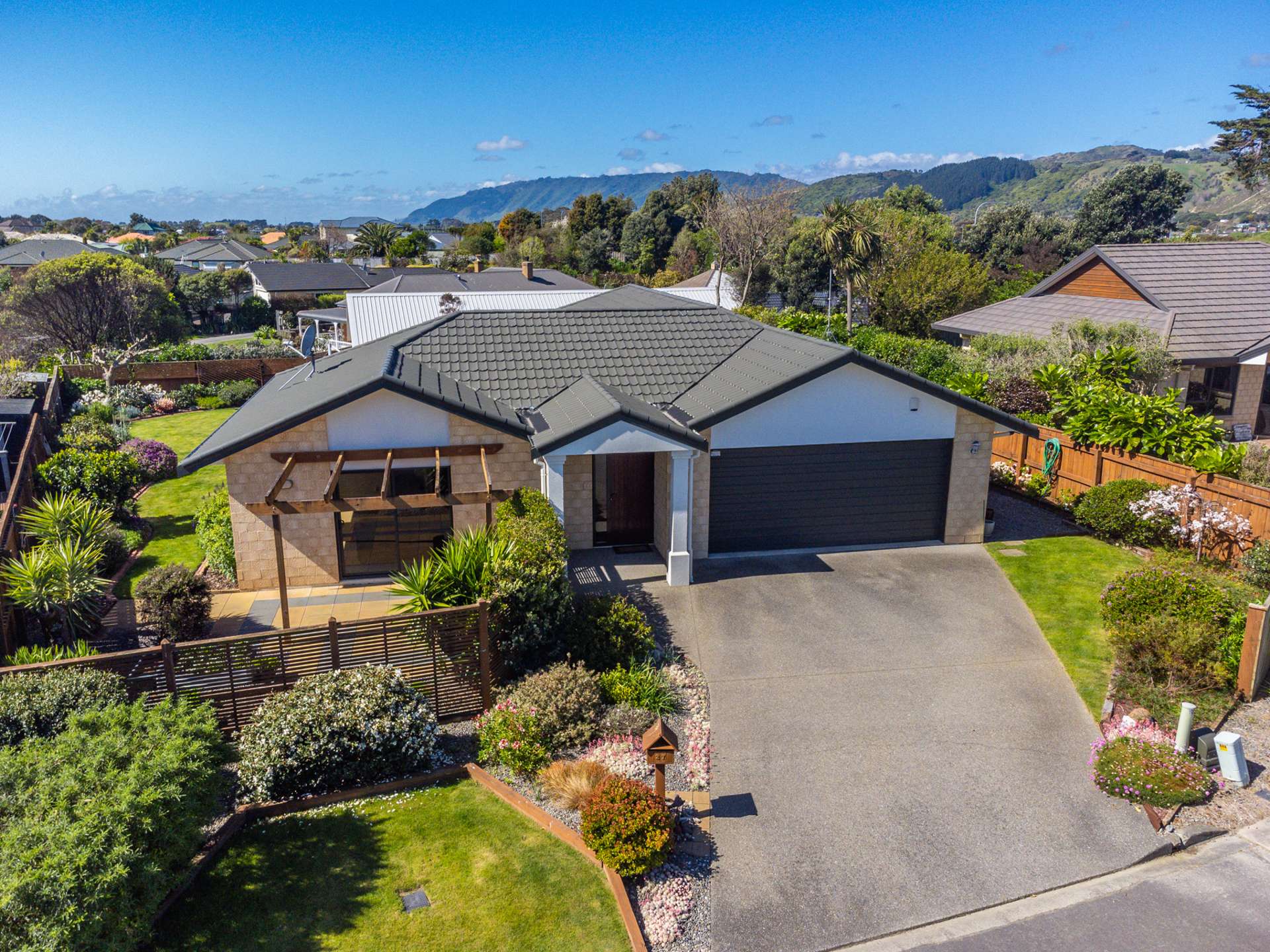 27 Quadrant Heights Paraparaumu_0