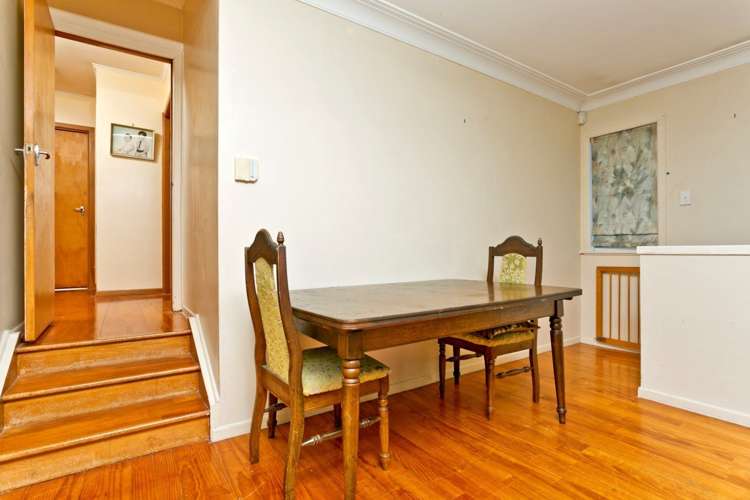 22 Stott Avenue Birkdale_6