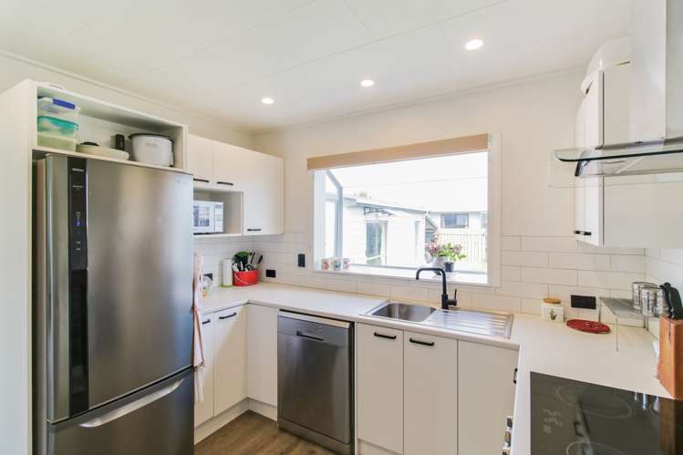 16 Linklater Avenue Foxton Beach_7