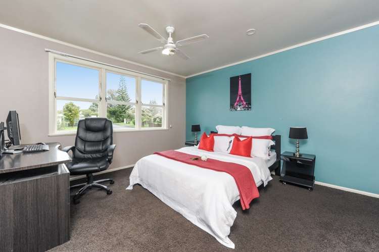 13 Bayside Avenue Te Atatu Peninsula_9