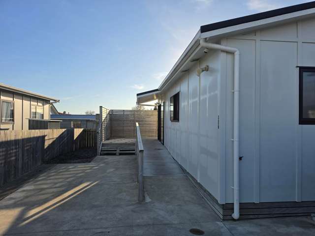  B/27 Hinemoa Street Levin_1