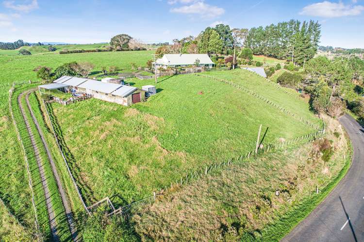 100 Karakariki Road Whatawhata_12